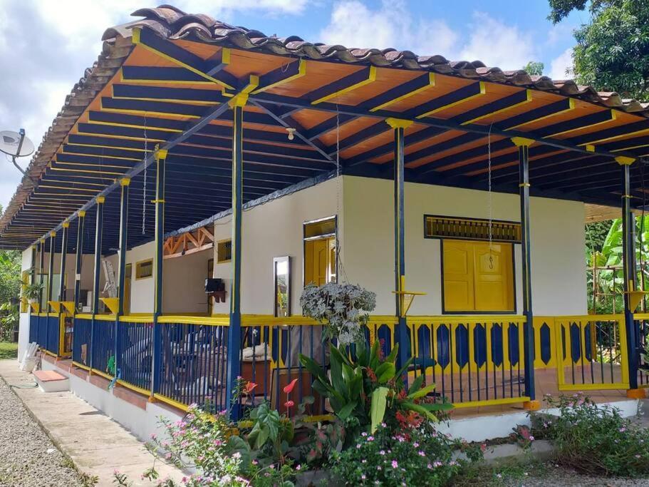 Casa Finca campesina Villa Luz Montenegro Esterno foto