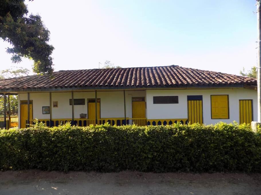 Casa Finca campesina Villa Luz Montenegro Esterno foto