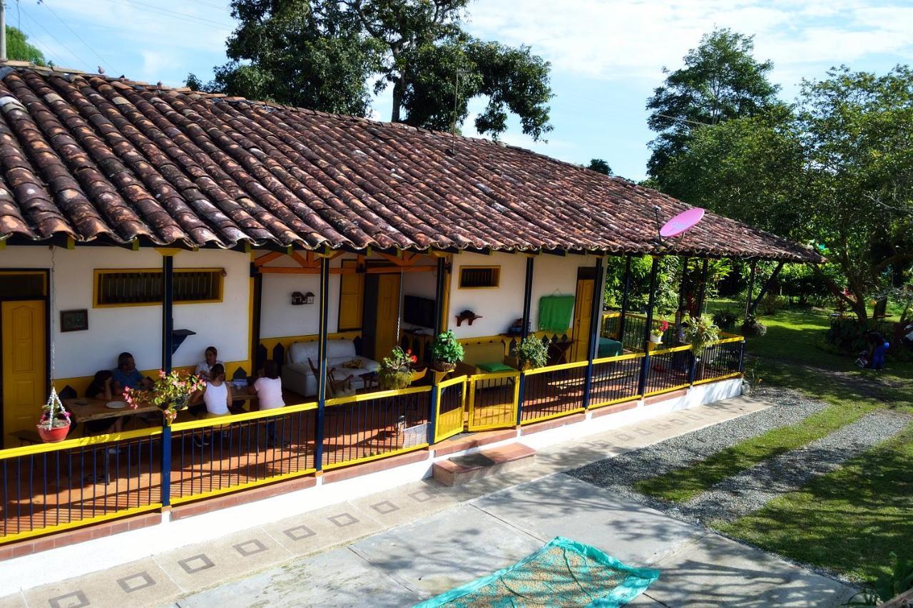 Casa Finca campesina Villa Luz Montenegro Esterno foto